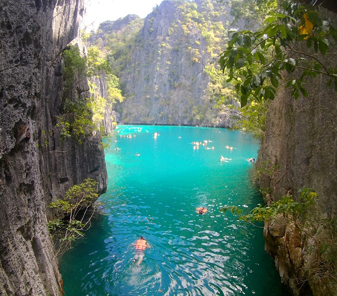 233 – Coron 233 - Coron